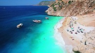 Daily Mail araştırmasını internet üzerinden yayınladığı anket üzerinden yaptı. İngilizler tatil için en çok Akdeniz sahillerini seçiyor. Buna göre listenin başında Yunanistan’ın Lefkada Adası’ndaki Egremni Plajı yer alıyor. İkinci sırada İspana’nın Menorca Adası’ndaki Cala Mitjaneta Plajı, üçüncü sırada Yunanistan’ın Zakynthos […]