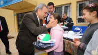 20 Temmuz 2015 Pazartesi – turizmhaberleri.com/haber merkezi Medikal Turizm Derneği ve Ankara Üniversitesi işbirliğinde 27 Mayıs 2015 tarihinde gerçekleştirilen Çocukluk çağı Obezitesi konulu konferans’ta öğretmenler Keçiören’de spor tesislerinin olmayışını gündeme getirmişti. Biz de öğretmen ve çeşitli akademisyenlerin görüşlerini aktararak konuya dikkat çekmeyi […]