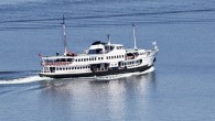 İzmit-Büyükada vapur seferleri 26 Temmuz Pazar günü başlayacak. Kocaeli Büyükşehir Belediyesinden yapılan yazılı açıklamada, İzmit Büyükada vapur seferlerinin 26 Temmuz-13 Ağustos tarihlerinde sadece pazar günleri gerçekleştirileceği belirtildi. Büyükada seferleri gidiş-dönüş tam bilet fiyatının 27, öğrenci tarifesinin ise 25 lira olacağı aktarılan […]