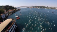 Anadolu yakasında Kanlıca İskelesi’nden başlayan ve Avrupa yakasında Kuruçeşme Cemil Topuzlu Parkı önünde son bulan yaklaşık 6,5 kilometrelik yarış 49 ülkeden 1870 sporcunun katılımıyla gerçekleştirildi. Rekor katılımın olduğu yarışta 203’ü Türk olmak üzere 460 kadın, 851’i Türk, 1410 erkek yüzücü […]