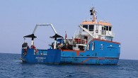 Akdeniz ve Ege’de araştırma yapmak üzere geçen yıl denize indirilen “Arama 1” gemisi, ilk proje çalışmasına başladı. Antalya Körfezi açıklarında demir atan gemiyle yapılan yarım saatlik trol çalışmasında, 28 tür balık incelemeye alındı. Gıda, Tarım ve Hayvancılık Bakanlığınca Akdeniz ve […]