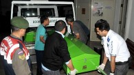 Muğla’nın Bodrum ilçesinde, önceki sabah, 5 kişinin sağ olarak kurtarıldığı mülteci botunun battığı tekne faciasında sabah saatlerinde bir kadın cesedine ulaşılırken, dün akşam saatlerinde de 4 ceset daha bulundu. Muammer Cihat ve arkadaşları bölgeye balık avlamaya giderken cesetlerden birini fark […]