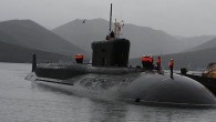Sputnik’in haberine göre; Rusya’nın kuzey kenti Severodvinsk’te bulunan denizaltı üretim şirketi Sevmaş’ın tersanesinde denizle buluşan İmparator 3. Aleksandr, Borey-A projesi kapsamında suya indirilen 7. denizaltı oldu. 16 Bulava kıtalararası balistik füze taşıyabilen denizaltı, 170 metre uzunluğa, 13,5 metre genişliğe ve […]