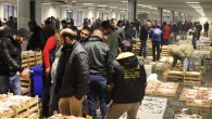 1983 yılından bu yana Kumkapı’da bulunan İstanbul Su Ürünleri Hali, yeni sezon öncesi yapımına 2010 yılında başlanan Beylikdüzü Gürpınar mevkiindeki yeni yerine 24 Ağustos 2015 tarihinde taşındı. Kumkapı’da yaşanan fiziki yetersizlikler göz alınarak yapımına başlanan, adeta bir kompleks gibi düşünülerek […]