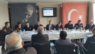İstanbul Bölgesi Su Ürünleri Kooperatifler Birliği toplantı yapıldı İstanbul il Müdürlüğünün düzenlediği Valilik Kaymakamlık,Sahil Güvenlik , Deniz Polisi ve 48 Balıkçı Kooperatiflerinin katıldığı toplantı yapıldı. Kaynak: Deniz Ticaret Gazetesi