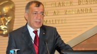Bildiğiniz üzere Türkiye’nin dış ticaretinin yüzde 90’u deniz yoluyla yapılmaktadır. Deniz ticaretinin ülke ekonomisindeki payı tartışılmaz bir gerçektir. Ülkemizin sürdürülebilir ekonomik ve sosyal gelişmesini sağlayabilmesi, küresel rekabette yerini alabilmesi adına denizcilik alanında A’dan Z’ye tüm kaynaklarımızı daha etkin ve verimli […]