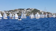 Bodrum Belediyesinin destekleriyle 22-27 Ocak tarihleri arasında gerçekleşen yarışlara 17 ildeki 46 kulüpten toplam 371 sporcu katıldı. Bodrum Yalıkavak’ta ilk iki gün fırtına ve aşırı soğuk yüzünden yarış yapılamadı. Sonraki üç günde ise Optimist, Laser 4.7, Laser Radial ve Laser […]