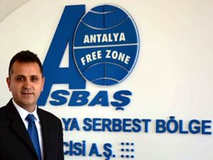 Antalya Serbest Bölge İşleticisi AŞ (ASBAŞ) Genel Müdürü Zeki Gürses,