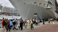 Kruvaziyer turizmde önemli limanlar arasında yer alan Kuşadası’na, sezonun ilk gemisi geldi. Hafta sonu Kuşadası Limanı’na demirleyen Yunanistan bayraklı “Celestyal Olympia”da bulunan ABD, İngiltere ve Almanya uyruklu 330 turist ve 300 mürettebat, ilçeye giriş yaptı. Turistlerin Efes, Meryemana ve Kuşadası’nda […]