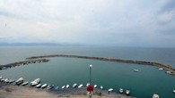 Darıca Belediyesi tarafından yaptırılan Mini Marina Projesi’nde kaba inşaat tamamlandı, geri sayım başladı. Darıca’daki en önemli bir eksikliği giderecek olan barınağın içerisinde balıkçı teknelerinin bakım ve onarımlarına olanak tanıyan alanların yanı sıra, balıkçıların her türlü ihtiyacını karşılayacak tesisler de oluşturulacak. […]