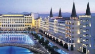Terör ve Rusya’dan turist gelmemesi nedeniyle İstanbul’da otel dolulukları bazı bölgelerde yüzde 15’in altına düştü. Yurt genelinde ise 2 bin 111 otel satılıyor. Art arda patlayan bombalar, Doğu ve Güneydoğu’da 100 günü aşan sokağa çıkma yasakları, Rusya’nın Türkiye’ye turist göndermemesi […]