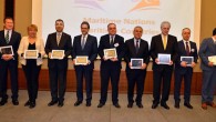 İMEAK DTO İzmir Şubesi ve Yunanistan İzmir Konsolosluğu işbirliği ile gerçekleştirilen Türkiye–Yunanistan Deniz Turizmi ve Yatırımları Forumu, iki ülkenin iş dünyasını bir araya getirdi. İMEAK Deniz Ticaret Odası İzmir Şubesi ve Yunanistan Cumhuriyeti İzmir Başkonsolosluğu işbirliğiyle İzmir ve Yunanistan arasında […]