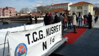 Çanakkale Savaşları sırasında Erenköy Koyu’na döktüğü 26 mayınla savaşın seyrini değiştiren Nusret Mayın Gemisi’nin aslına sadık kalınarak inşa edilen ve müze gemi olarak kullanılan “TCG Nusret”, her gün yüzlerce ziyaretçiyi ağırlıyor – Gemide, işitme engellilere Çanakkale Savaşları işaret diliyle anlatılıyor […]