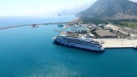 Kruvaziyer turizmde vazgeçilmez bir destinasyon haline gelen Antalya 2016 sezonunun ilk yolcularını ağırladı. Sempatik tasarımı ile dikkat çeken Aida Aura 1300 yolcusuyla Port Akdeniz’e demir attı. Kruvaziyer turizmde bir dünya markası haline gelen Türkiye’nin en önemli destinasyonlarından Antalya, 2016 sezonunu […]