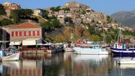 Suriyeli mültecilerin akın etmesiyle turizm açısından zor günler geçiren Midilli adasında yaşayan turizmciler kurtuluşu Türklere vize muafiyeti uygulanmasında görüyor. Savaştan ve ölümden kaçan binlerce mültecinin Avrupa ülkelerine gidebilmek için durak olarak kullandığı Midilli Adası, turizm yönünden peş peşe kayıp yıllar, […]