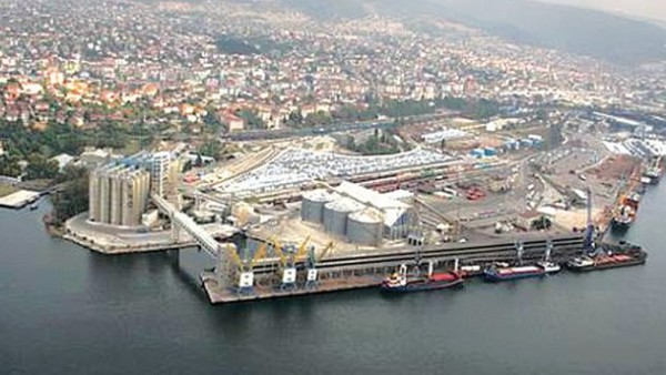 , Derince Belediye Başkanı Ali Haydar Bulut ve Safiport Yönetim