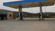 Çanakkale’nin Kuzey Ege’deki turizm cenneti Bozcaada’nın, tek akaryakıt istasyonu, adaya deniz ulaşımını sağlayan Gestaş’ın akaryakıt tankerlerinin geçiş ücretine yüzde 100 zam yapması üzerine bugün itibariyle satışlarını durdu. Akaryakıt İstasyonunun İşletme Müdürü Figen Koçman, yüzde 100’lük zamma gerekçe olarak, kendilerine sadece […]