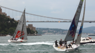 Bu yıl beşincisi düzenlenen BMW Bosphorus Sailing Fest International, Boğaz’ın serin sularında kıyasıya bir mücadele ortamı yaratacak. 200 civarında takımın katılacağı yarış için kayıtlar 11 Mayıs’a kadar yapılabiliyor. Uluslararası arenada birçok prestijli yelken yarışının ve yat kulübünün destekçisi olan BMW, […]