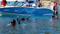 Muğla’nın Bodrum ilçesindeki bir koyda bazı turistlerin deniz kaplumbağalarının saldırısına uğradığı iddiaları üzerine kaplumbağaların yerlerinin tespit edilerek davranışlarını izlemek amacıyla çalışması başlatıldı. Çevre ve Şehircilik İl Müdür Yardımcısı Bekir Erdoğan’ın da katıldığı çalışmada, tatilcilerin tercih ettiği Orak Adası koyunda dalgıçlarca arama […]