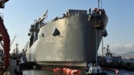 Anadolu Tersanesi (ADİK) tarafından 3 yılda inşa edilen TCG Bayraktar özellikleriyle de dikkat çekiyor. TCG BAYRAKTAR ÖZELLİKLERİ İLE DİKKAT ÇEKİYOR İlk amfibi çıkartma gemisi olarak üretilen TCG Bayraktar, geçen hafta Marmara Denizi’nde ilk testine çıktı. 2017 yılının Şubat ayında Türk […]
