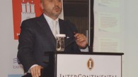 Hambur Marin Grup başkanı Saruhan Bozyakalı’nın kordünatörlüğünü üstlendiği 10. Hamburg İstanbul Denizcilik Buluşmasına katılan ve konuşma yapan Türkiye Gemi İnşa Sanayicileri Birliği Yönetim Kurulu Başkanı Murat KIRAN sektöre ilişkin önemli açıklamalarda bulundu. 2008 yılında başlayan ekonmik kriz karşısında Türkiye’nin attığı […]
