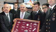Ulaştırma, Denizcilik ve Haberleşme Bakanı Arslan: “Yabancı bayraklı yat, gemi geziyor sahillerimizde, onların Türk bayrağı çekebilmesi adına çok önemli düzenlemeler yapıyoruz. Kolaylıklar getiriyoruz, yabancı bayraklı değil Türk bayraklı yat, gemiler marinalarımızda, koylarda gezsin istiyoruz. Bunun düzenlemesini birkaç güne kadar çıkaracağız” […]