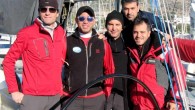 İstanbul’dan çok Bodrum’da yarışmayı tercih eden Shak Shuka’nın lideri Utku Çetiner, yarış yeteneklerini geliştirmek için çeşitli sınıflarda Dünya ve Avrupa şampiyonlukları bulunan İtalyan yelkenci Lorenzo Bodini’den koçluk desteği almaya başladı. Çetiner, “İyi bir ekip olduğumuza inanıyoruz ama kendimizi geliştirmemiz gerekiyor” […]