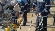 Adana Büyükşehir Belediyesi, sahil ilçesi Karataş’ta geniş kapsamlı liman temizliği yaptı. Yaz sezonu boyunca 163 kilometrelik sahili özel donanımlara sahip tırmıklı, süpürgeli, elekli makinelerle denizden gelen atıkları, istenmeyen taşları, çürüöüş yosunlar ve dikenli bitkilerden tamizleyen ekipler, Karataş Limanı’nı da teknelerden […]