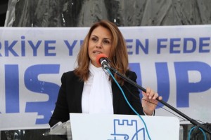 Türkiye Yelken Federasyonu tarafından düzenlenen “Kış Kupası”, Çeşme’de yapılan renkli