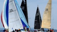 Uluslararası Çeşme Yat Kulüp (ICYC) ve Ege Açık Yat Kulübünün (EAYK) ortaklaşa düzenlediği 2017 İzmir Kış Trofesi 2. Ayak Yarışları, 32 teknenin katılımı ile Çeşme’de düzenlendi. Verilen brifingin ardından Çeşme Marina’dan Çeşme Boğazına doğru denize açılan tekneler, zaman zaman 27 […]