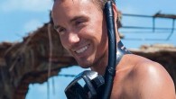 2006 yılında çektiği ‘Sharkwater’ adlı belgesel ile tüm dünyanın dikkatini çeken belgesel yapımcısı Rob Stewart, 4 gün önce ABD’nin Florida eyaletindeki Key West sahilindeki batık Nassau Kraliçesi adlı gemiye dalış yaptı. Yeni belgeselinin çekimi için 3 kişilik ekibiyle 70 metre […]