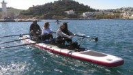 Bodrum’da deniz sporlarında bu zamana kadar ilk defa gerçekleştirilecek olan kürek sporu için ilk adım atıldı. İstanbul’dan Bodrum’a gelen bir grup kürek sporcusu Kumbahçe ve Bitez koylarında 4 antrenman yaptı. Çoğunluğu bayanlardan oluşan kürekçiler Bodrum Milta Marina’da, Oar Board adı […]