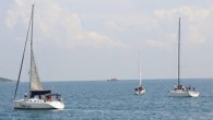 Türk müzik dünyasının önemli isimlerinden Tanju Okan anısına bu yıl 18’incisi düzenlenen Tanju Okan Yelkenli Yat Yarışları, Urla ilçesinde başladı. Türkiye Yelken Federasyonu (TYF), İzmir Büyükşehir Belediyesi, ilçe belediyesi, kaymakamlık, İskele Su Ürünleri Kooperatifi ve Urla Yat Kulübü iş birliğiyle […]