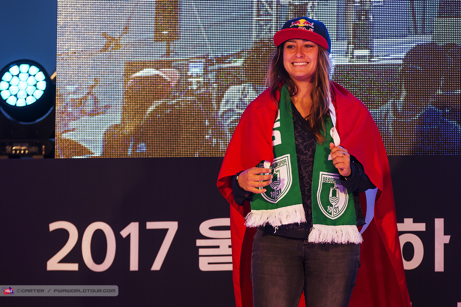 Lena Erdil DUNYA IKINCISI