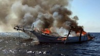 Muğla’nın Marmaris ilçesinde yangın çıkan ahşap gulet kullanılamaz hale geldi, yattaki 3 kişi sahil güvenlik ekipleri tarafından kurtarıldı. Turistik ilçede haftalık turlara çıkan “Şenkaya” isimli 25 metre uzunluğundaki gulette, motor arızası meydana geldi. Yatın sahibi, makine ustası ve bir mürettebatla […]