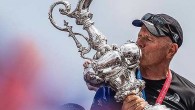 Dünyanın en prestijli trofesi America’s Cup’ın 35. yılında zafer Yeni Zelandalı ekip Emirates Team New Zeland’ın (ETNZ), nam-ı diğer “Kivi”lerin, oldu. 17-26 Haziran tarihleri arasında Team Oracle ile yapılan dokuz final yarışını domine eden ve sekizini kazanan “Kiviler” böylece efsane […]