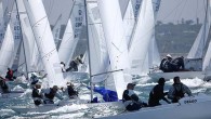 Portekiz’de gerçekleşen Cascais 2017 Dragon Dünya Şampiyonası’nda üçüncü gün ve 10 yarışlık serideki 5’inci yarış geride kalırken, Andy Beadsworth dümenciliğindeki Provezza, 70 ekip arasındaki mücadelesinde birinci sıradaki yerini korumayı başardı. Şampiyonada “Türk Lokumu” olarak anılan Provezza, Portekizlilerin atağına rağmen iddiasını […]