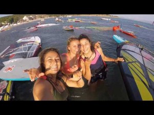 Turkish girls racing level is through the roof ! Battles