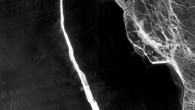 NASA, Antarktika’daki Larsen C buz sahanlığından kopan 5 bin 801 kilometre karelik buz dağı kütlesine ait fotoğrafları yayınladı. ABD Havacılık ve Uzay Dairesi (NASA) Antarktika’dan kopan dev buzdağı kütlesine ait yeni fotoğraflarını yayınladı. Antarktika’daki Larsen C buz sahanlığından kopan 5 […]