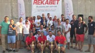 MarinTurk İstanbul City Port’un hem sponsor olarak desteklediği, hem de ev sahibi olduğu Türkiye Pirat Ligi 5. Etap yarışları 12-13 Ağustos tarihlerinde Pendik’te gerçekleşti. Genel sıralamada Haluk Suntay-İrfan Gezici (İYK) ekibi, Gençler ve Yerli Tekne kategorilerinde Erencan Altun-Atacan Alioğlu (Kaytazdere […]