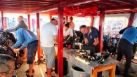 Türkiye Sualtı Sporları Federasyonu (TSSF) tarafından düzenlenen Altın Palet Sualtı Görüntüleme Türkiye Şampiyonası Kuşadası’nda başladı. Kuşadası Adabanko ve Korumar Koyu’ndaki 4 ayrı dalış noktasında yapılan şampiyonaya katılmak üzere Kuşadası’na gelen yarışmacılar Setur Marina’dan 4 tekne ile denize açıldı. TSSF Su […]