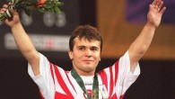 Türk ve Dünya sporunun efsanelerinden, Olimpiyat şampiyonu eski milli halterci Naim Süleymanoğlu’nun hayatını kaybettiğini derin üzüntüyle öğrenmiş bulunmaktayız. Merhum Naim Süleymanoğlu’na Allah’tan rahmet, ailesine ve sevenlerine başsağlığı dileriz. Türkiye Yelken Federasyonu