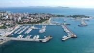 Kadıköy Belediye Başkanlığı, Fenerbahçe-Kalamış Yat Limanı özelleştirme ihalesinin “aceleye getirildiğini” öne sürdü. ÖYK’ün (Özelleştirme Yüksek Kurulu) İmar Planı’nın askıya çıkmasını beklemeden ihale kararı aldığını ve tarihin açıklandığını belirten Kadıköy Belediyesi, hem özelleştirme hem de ihale kararına itiraz edeceğini açıkladı. 2011 […]