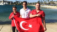 Avustralya’da düzenlenen 420 Sınıfı Dünya Şampiyonası’nda mücadele edecek olan Yelken Milli Takım sporcuları Rasim Yaşar – Kaan Parlas (A.R.M Urla Yelken Gençlik ve Spor Kulübü) ile TYF 420 sınıf antrenörü Riccardo De Felice’ye başarılar dileriz. Türkiye Yelken Federasyonu