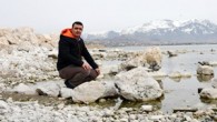 Van Yüzüncü Yıl Üniversitesi Su Ürünleri Fakültesi Öğretim Üyesi Yrd. Doç. Dr. Mustafa Akkuş, Van Gölü’nün yüzey suyu sıcaklık ortalamasının son 20 yılda yaklaşık 2.4 derece artarak 7.2 ile 8 derecelere ulaştığını söyledi. Bilinçsiz su tüketimi, yanlış su politikaları, insan […]