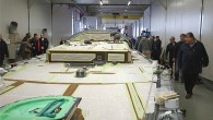Ergin İmre ve ekibinin “Devler Ligi”nde koşturdukları TP52 Provezza’nın gövdesi yeniden inşa ediliyor. Bir önceki tekne 2015’te seriyi takip eden filonun yenilenmesi aşamasında Yeni Zelanda’da, Coockson tersanesinde inşa edilmişti. Bu kez İtalya’da Persico Marine’de karar kılındı. Yeni TP52 Provezza, 23 […]