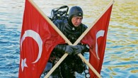 Guinness Rekorlar Kitabı’na giren ilk ve tek Türk sualtı sporcusu olan ‘Akvaryum Adam’ Cem Karabay, ‘En uzun süre soğuk denizde yaşama’ rekorunu kırdı. Cem Karabay, “Şu an tam 30 saat 20 dakika ile Norveçli rakibimizi tam tamına iki katıyla geçmiş […]