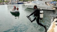 Çanakkale Belediyesi Yat Limanı’nda dalgıçlar tarafından deniz temizliği çalışması gerçekleştirildi. Çanakkale Belediyesi İtfaiyesi, Yat Limanı Personeli, deniz polisi ve gönüllüler tarafından gerçekleştirilen temizlik çalışmasına Dünya Serbest Dalış Rekortmeni Derya Can’da destek verdi. Temizlik çalışması öncesinde yat limanını ziyaret eden Gökhan, […]