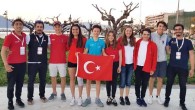 Yunanistan’ın Patras kentinde gerçekleşen Laser 4.7 Avrupa Şampiyonası’nda Kızlar kategorisinde yarışan Ece Asya İkizler Avrupa 6.’lığı, Erkekler kategorisinde Doruk Demircan Avrupa 8.’liği elde etti. 5-15 Nisan tarihleri arasında yapılan şampiyonada Kızlar’da 104, Erkekler’de 200 sporcu yarıştı. Laser 4.7 Avrupa Şampiyonası […]
