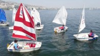 İzmit Yelken Kulübü, Türkiye Yelken Federasyonunun düzenlediği Didim Yat ve Yelken Kulübü’nün ev sahipliğinde gerçekleştirilecek olan Optimist-Laser Türkiye Şampiyonası’na katılıyor. İzmit Yelken Kulübü Başkanı Güven Bozdağ, Antrenör Cemal Aracı yönetimindeki sporcular Efe Özba Cemal Aracı, Burçak Mecidiye, Defne Mecidiye, Duru […]